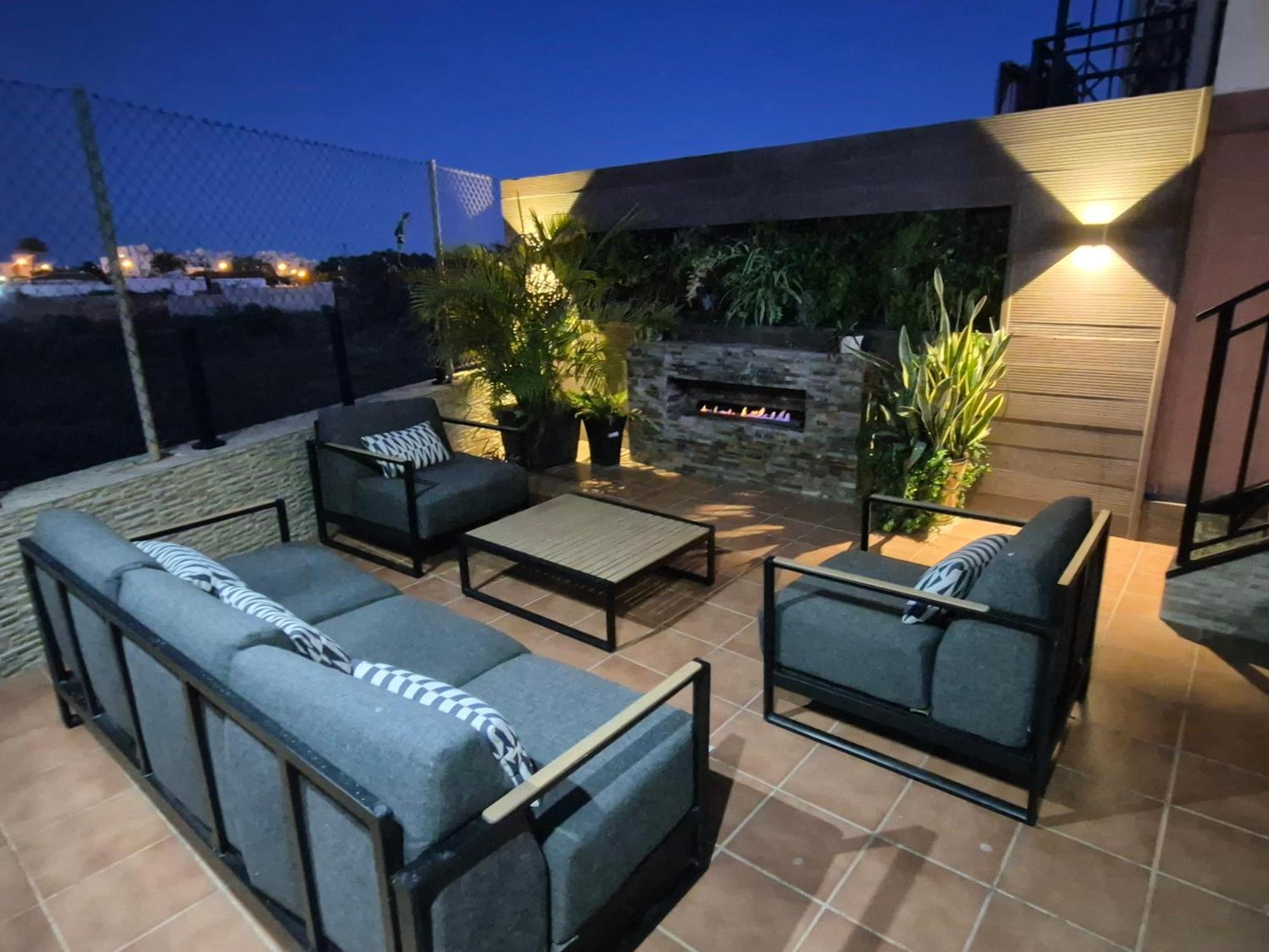 3 Bdr House Near La Zenia Private Lounge Terraces, Fire Places, Bbq, Kitchen, Parking Orihuela Buitenkant foto